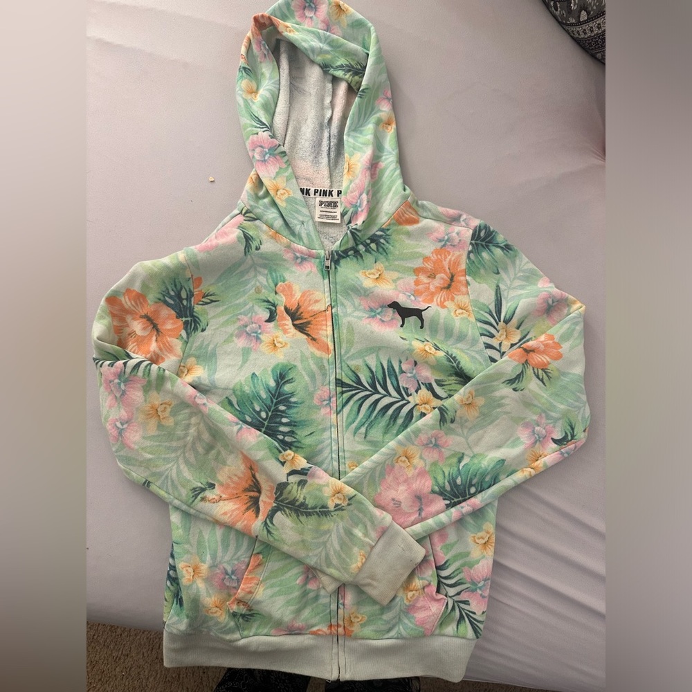 Victoria secrets size m